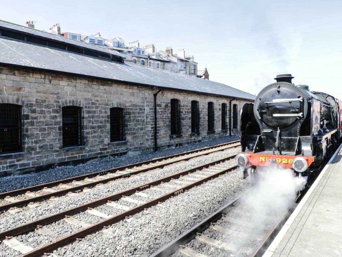 Olton Hall Engine Shed ウィットビー エクステリア 写真